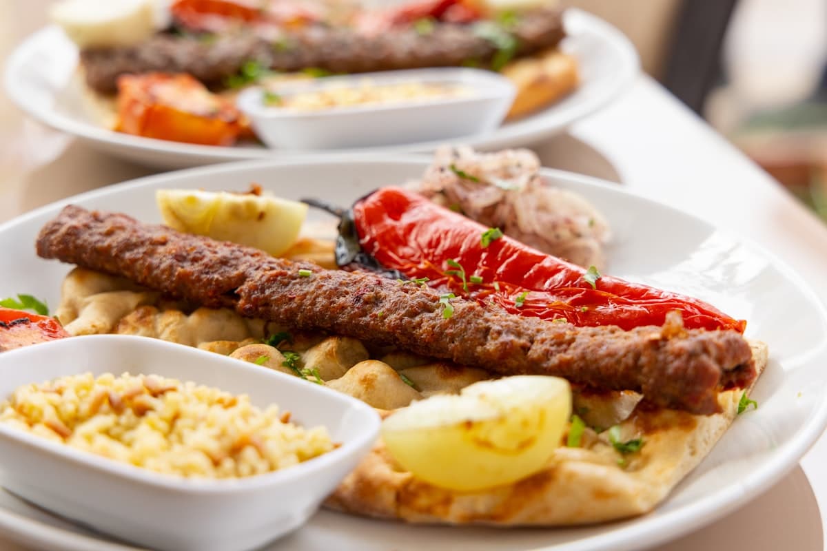 トルコ料理おすすめ23選|価格相場・店の選び方・注文の作法まで解説