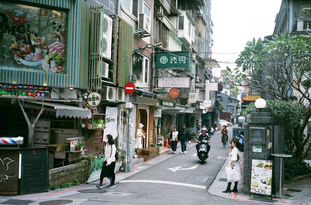 台湾旅行の服装タブーを完全解説|場面別マナーと季節別コーデも紹介